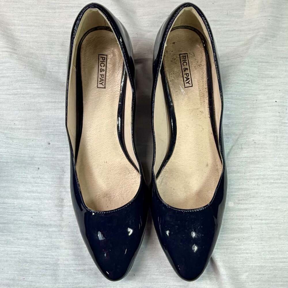 Pic & Pay Blue Patent Leather Pointed Toe Block Heel Pumps Size 7M